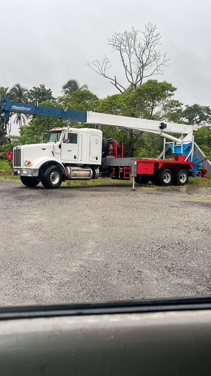 Compresor Atlas Copco 750 CFM para herramientas neumáticas en obra